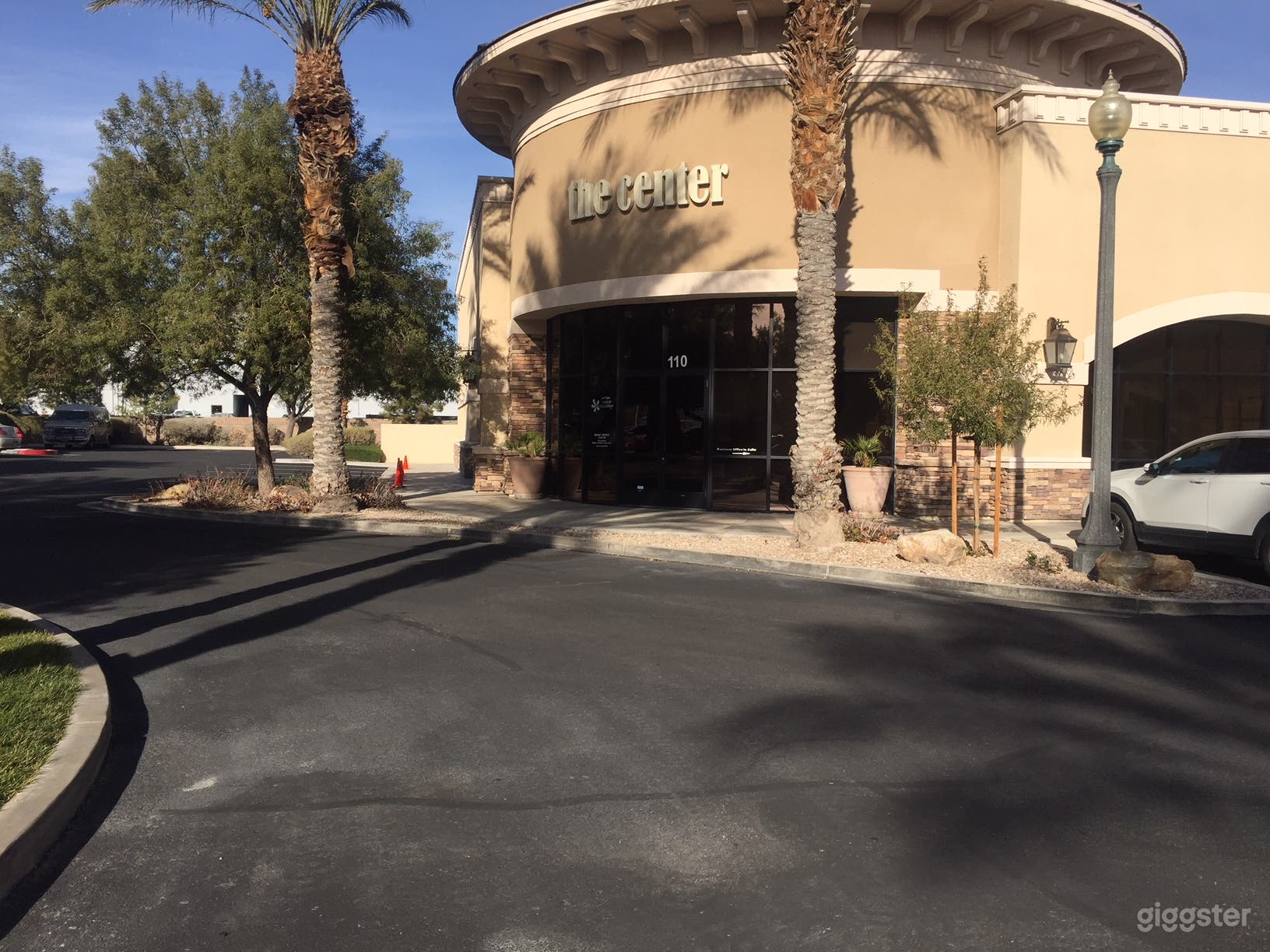 Easily Accessible Space in Northwest Vegas Photo 1