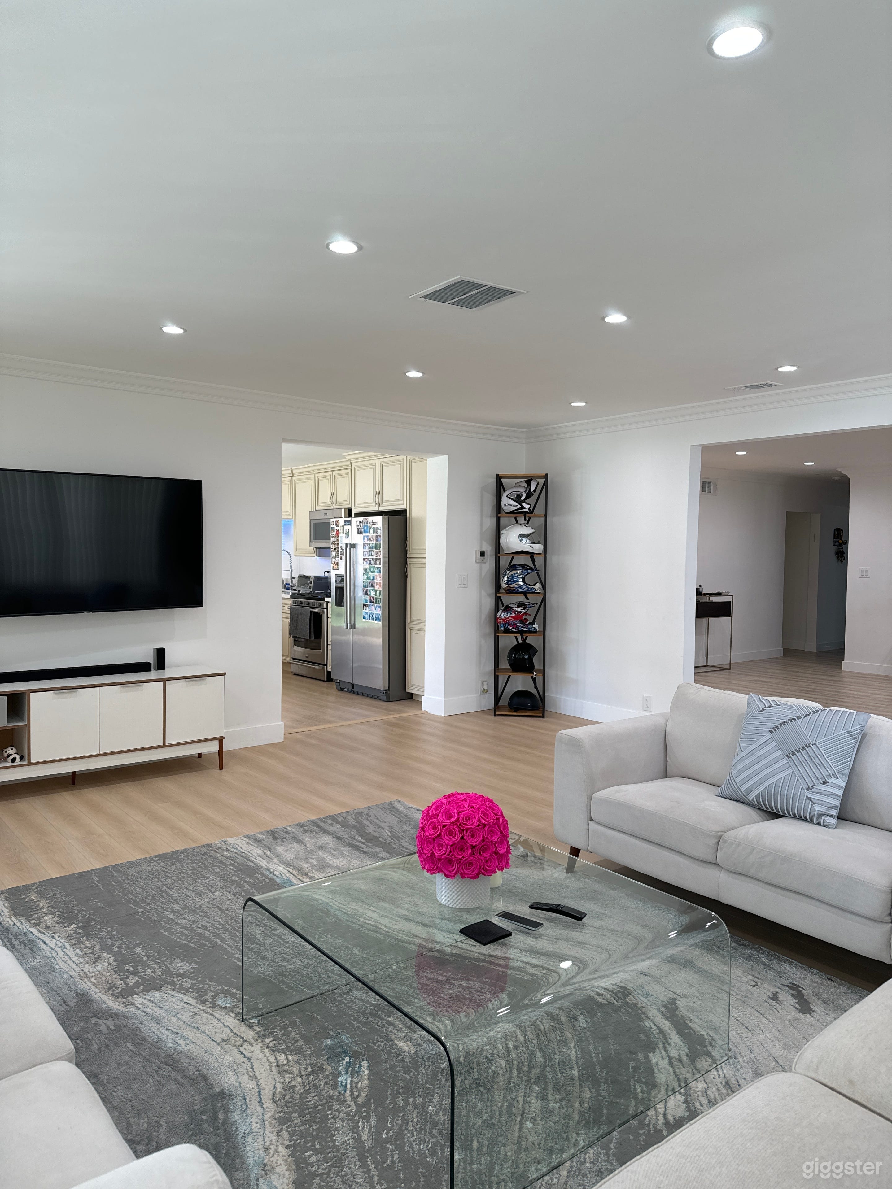 North Hollywood 2 Story House Photo 2