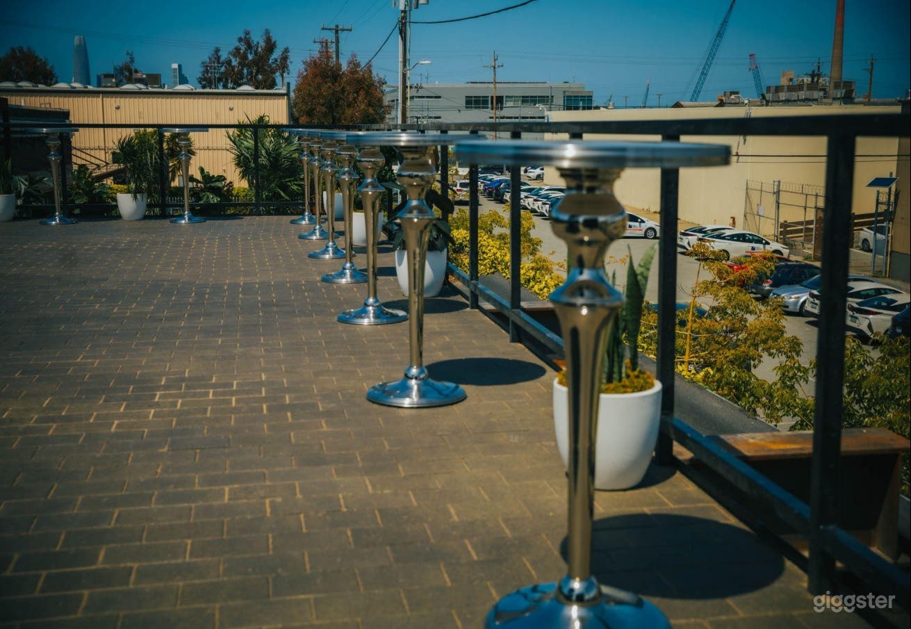 Open Air Roof Deck (The Observatory) Photo 2