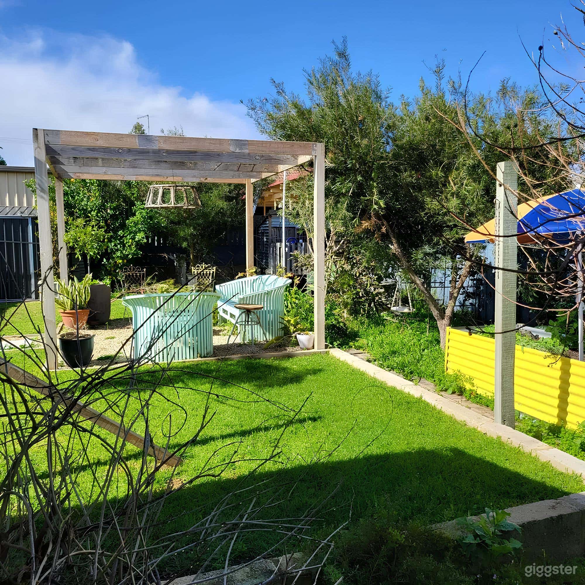 Cozy Backyard with Pergola Photo 4