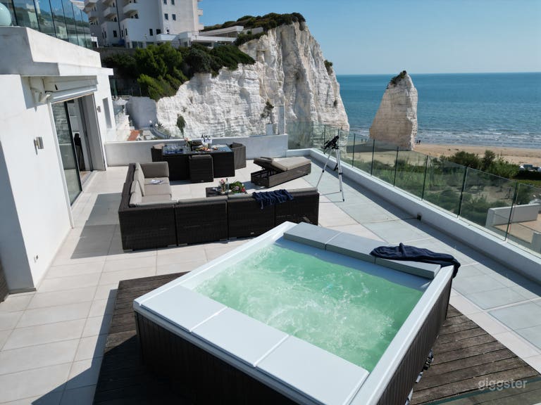  Attico di lusso sul mare a Vieste 