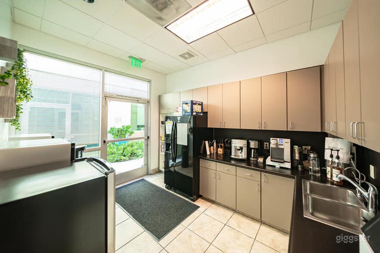  Irvine Creative Space - Offices, Meetings & Events 