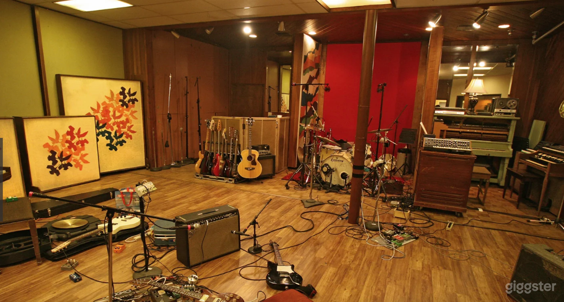 2400 sq. ft LA Recording Studio  Photo 1