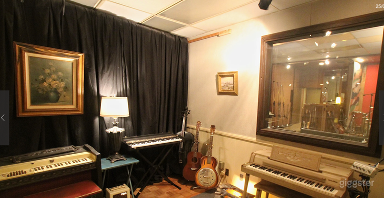  2400 sq. ft LA Recording Studio  