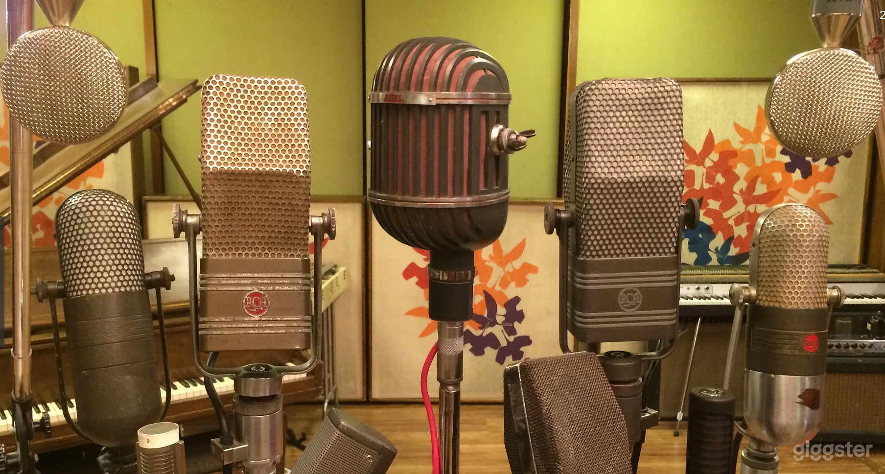 2400 sq. ft LA Recording Studio  Photo 4