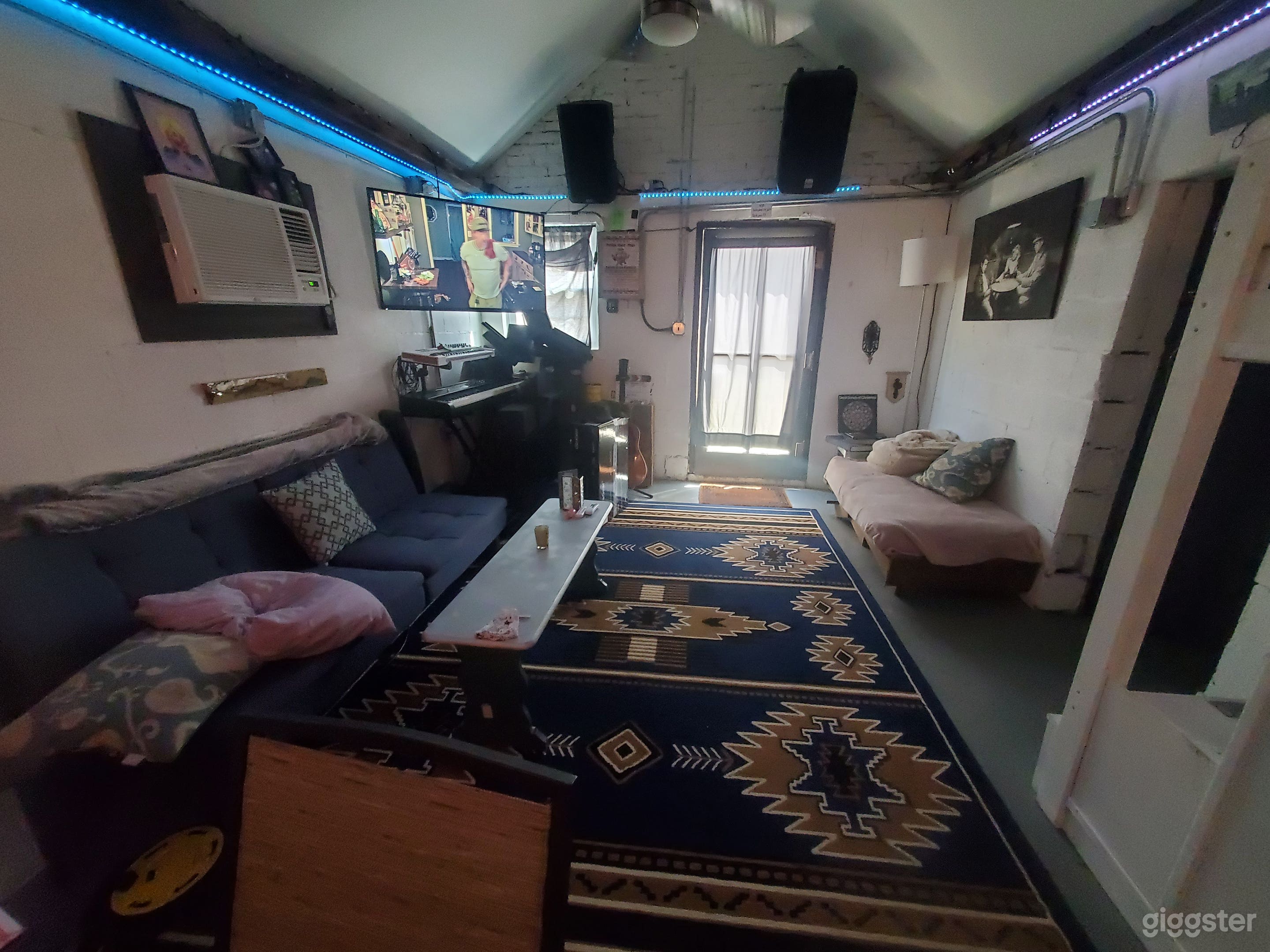 East Nashville Creative Cottage with Loft Photo 2