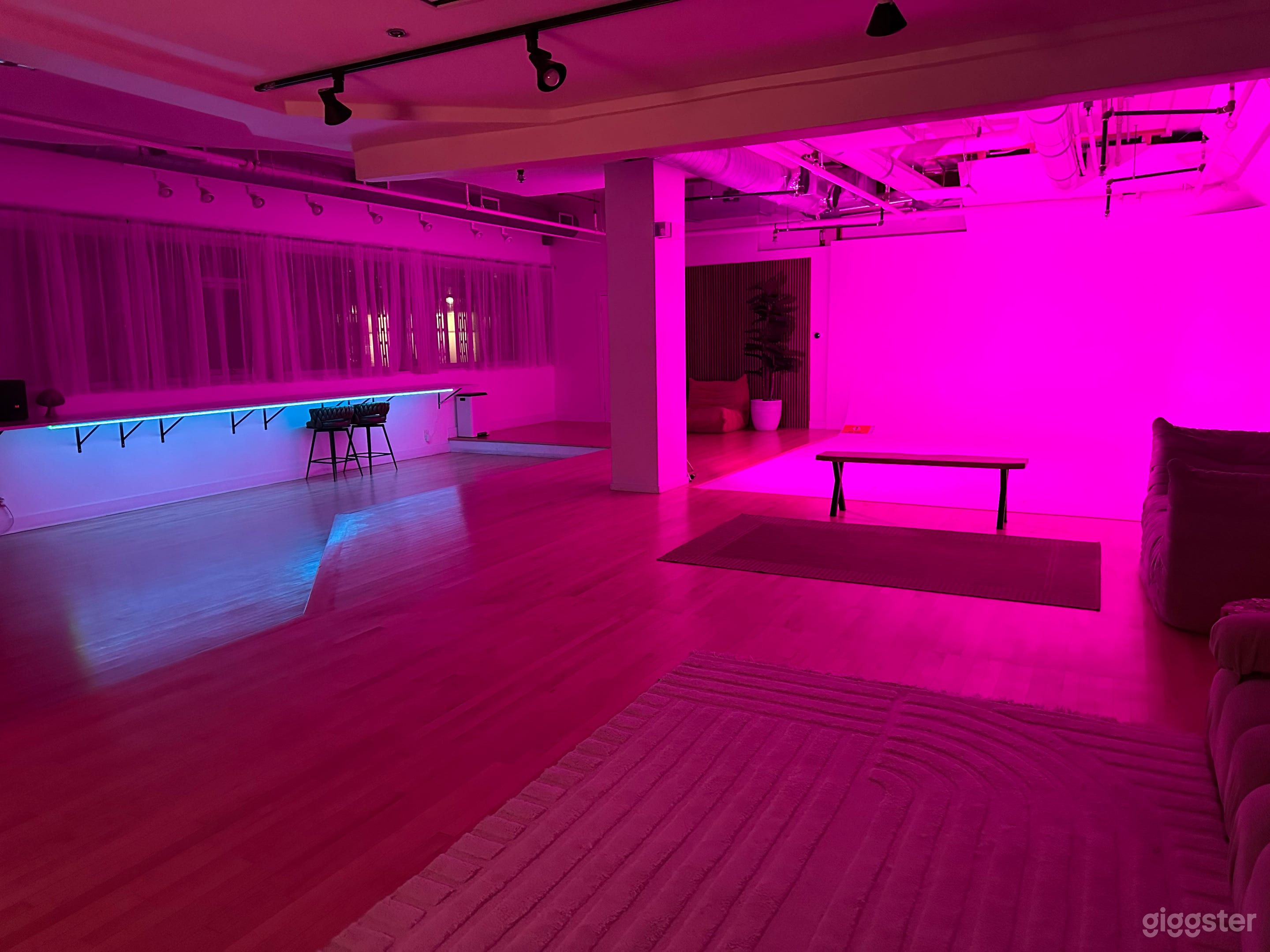 20ft LED strip & RGB panel light allow you to customize the mood in the space for evening events.