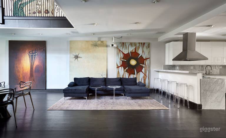  Historic Unique Wide Townhouse 