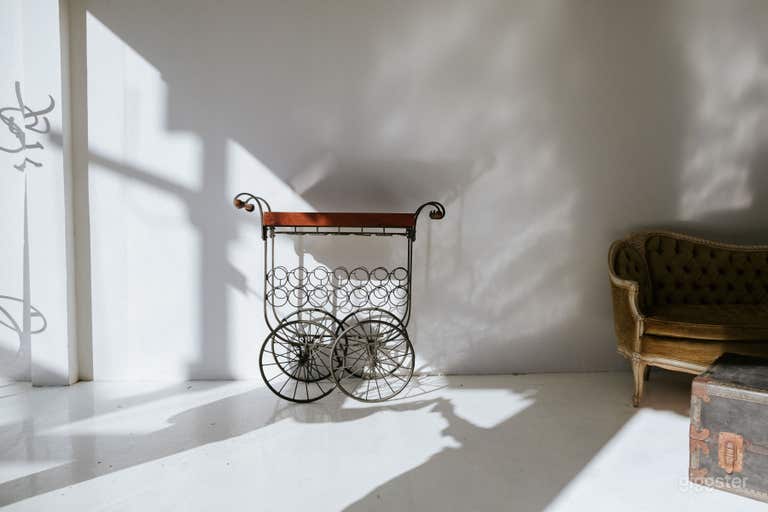  Pop Up & Event Space w/ Photo Studio (Bed Stuy) 