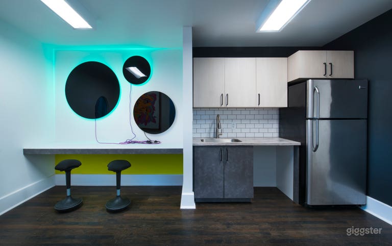  Office and kitchen. Image credit, Eric Perry. 