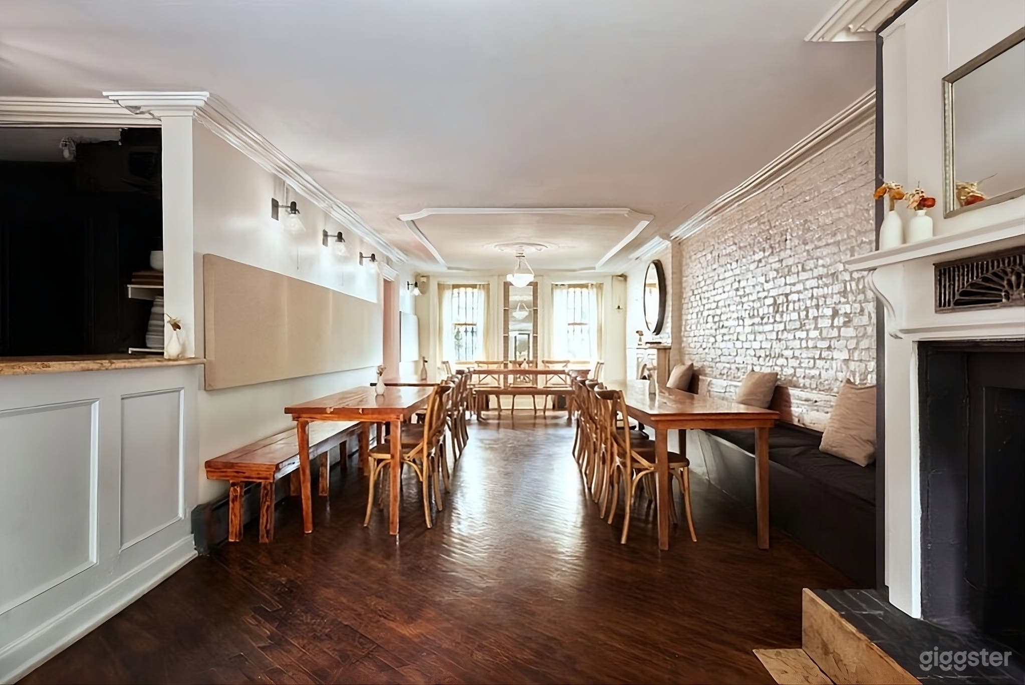 Elegant Fort Greene Brownstone: Parlor, Garden & Dining Room Photo 2