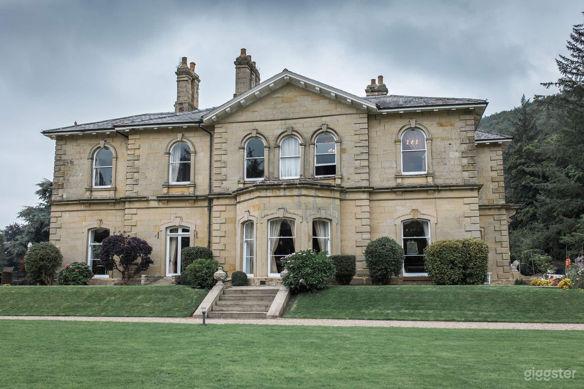 19th Century Manor House North Yorkeshire Photo 2