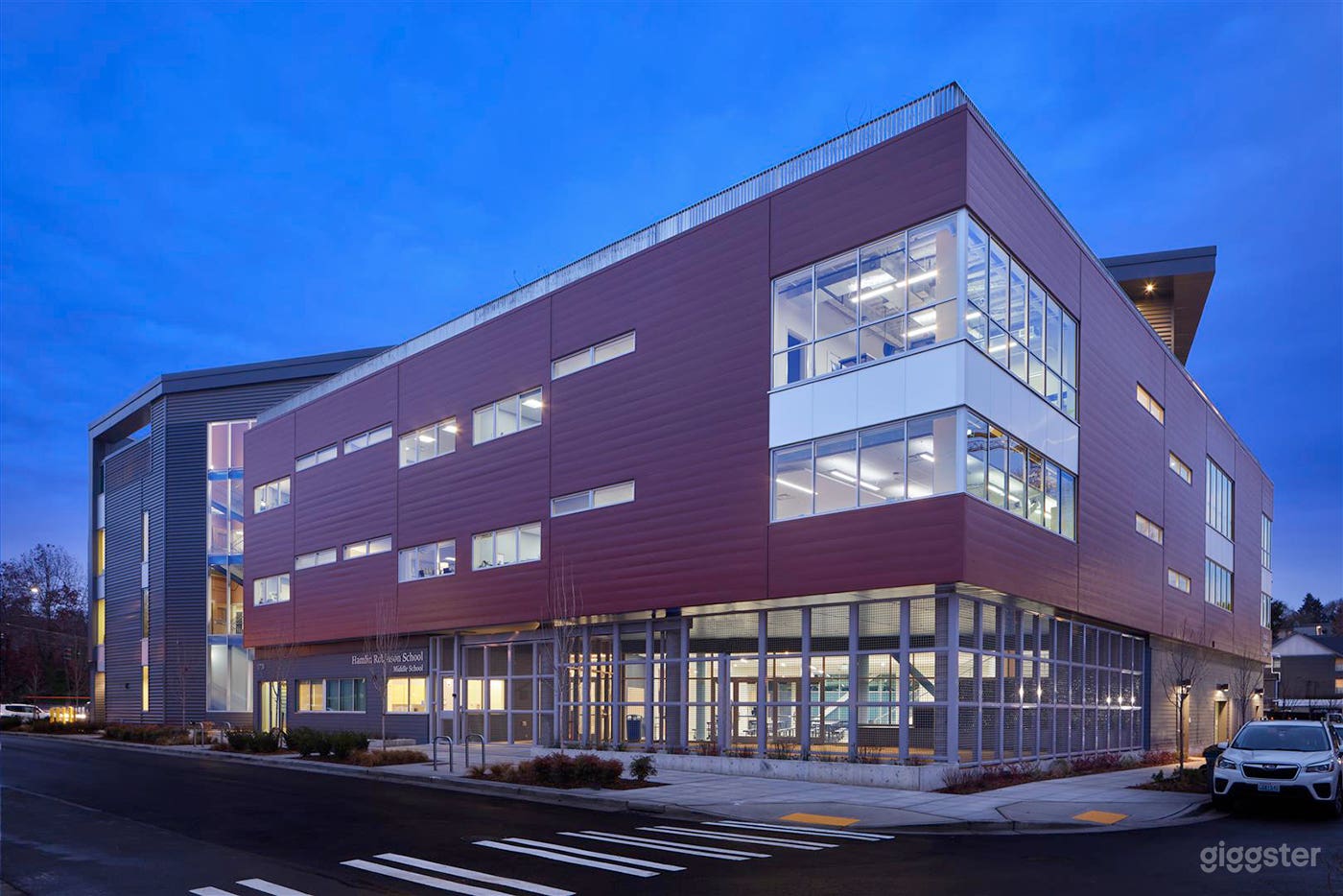 Start-of-the-art space near downtown Seattle. Photo 1