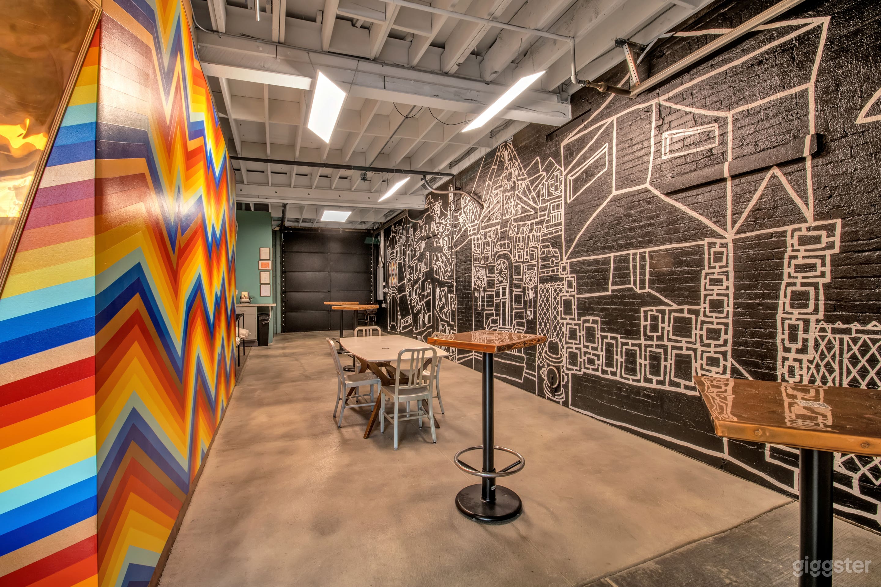 Neighborhood Brewery with Large Private Courtyard Photo 2