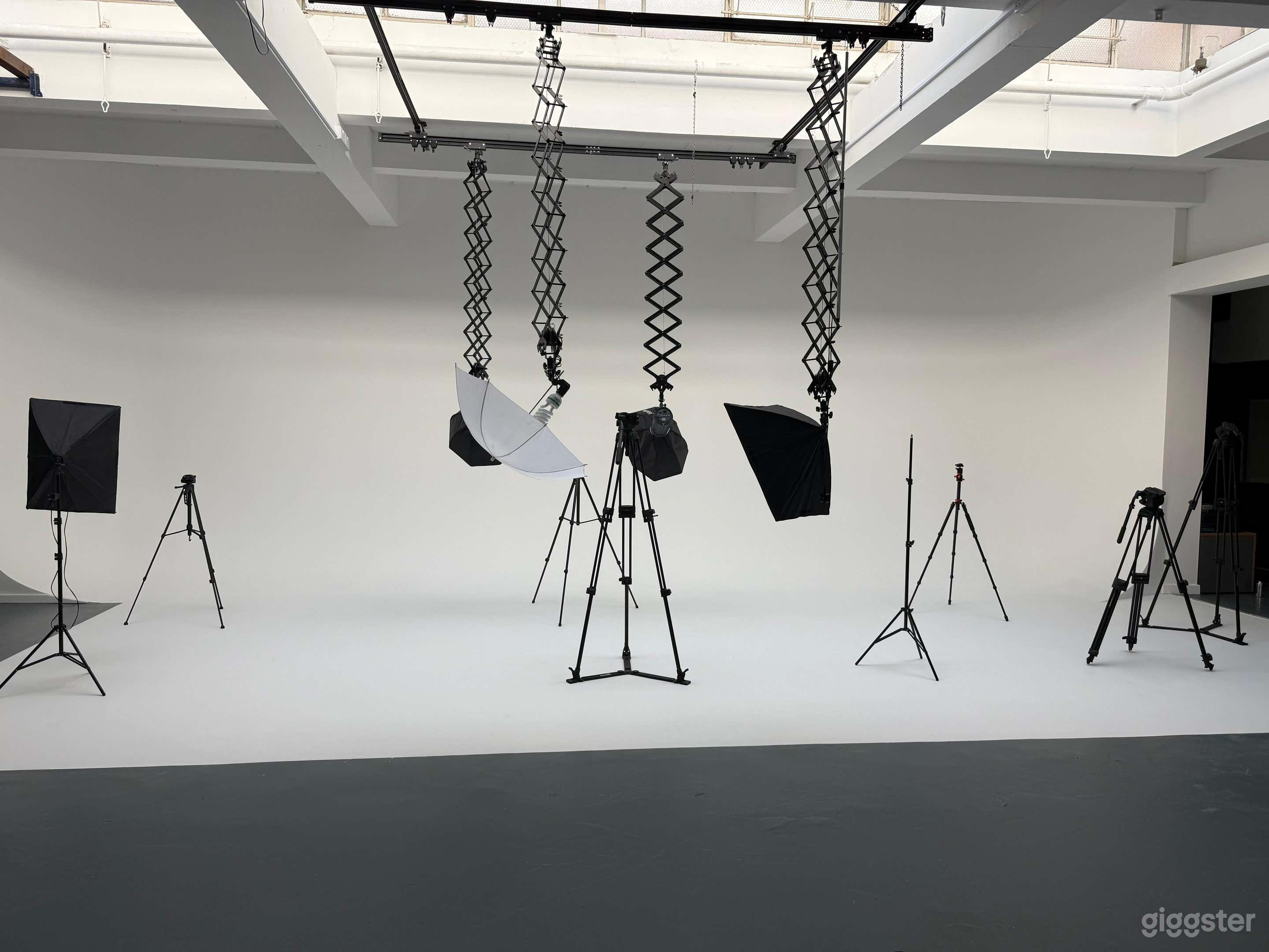 Photography &amp; Creative Space Photo 3