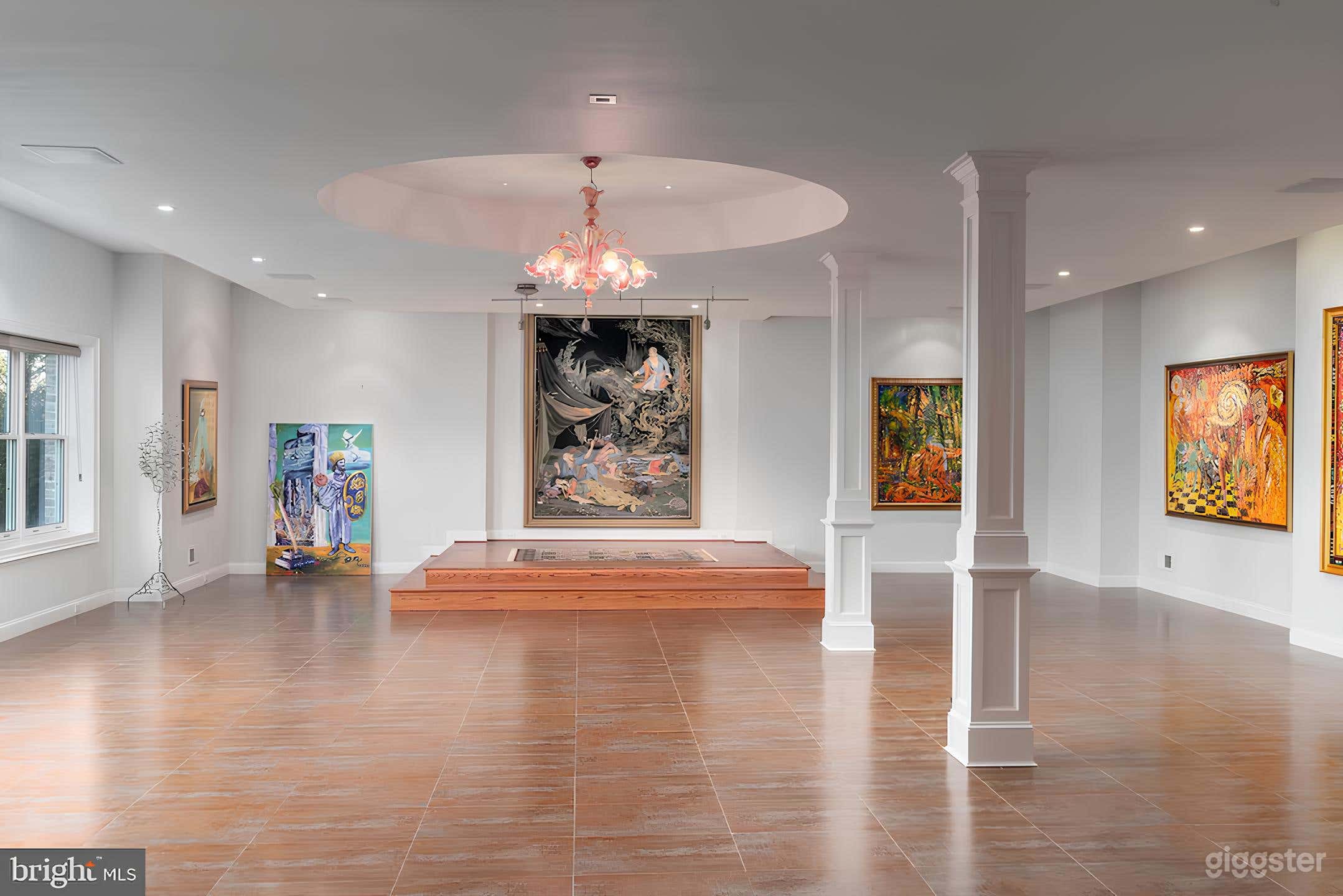 Grand Ballroom & Exclusive Wine Cellar Photo 2