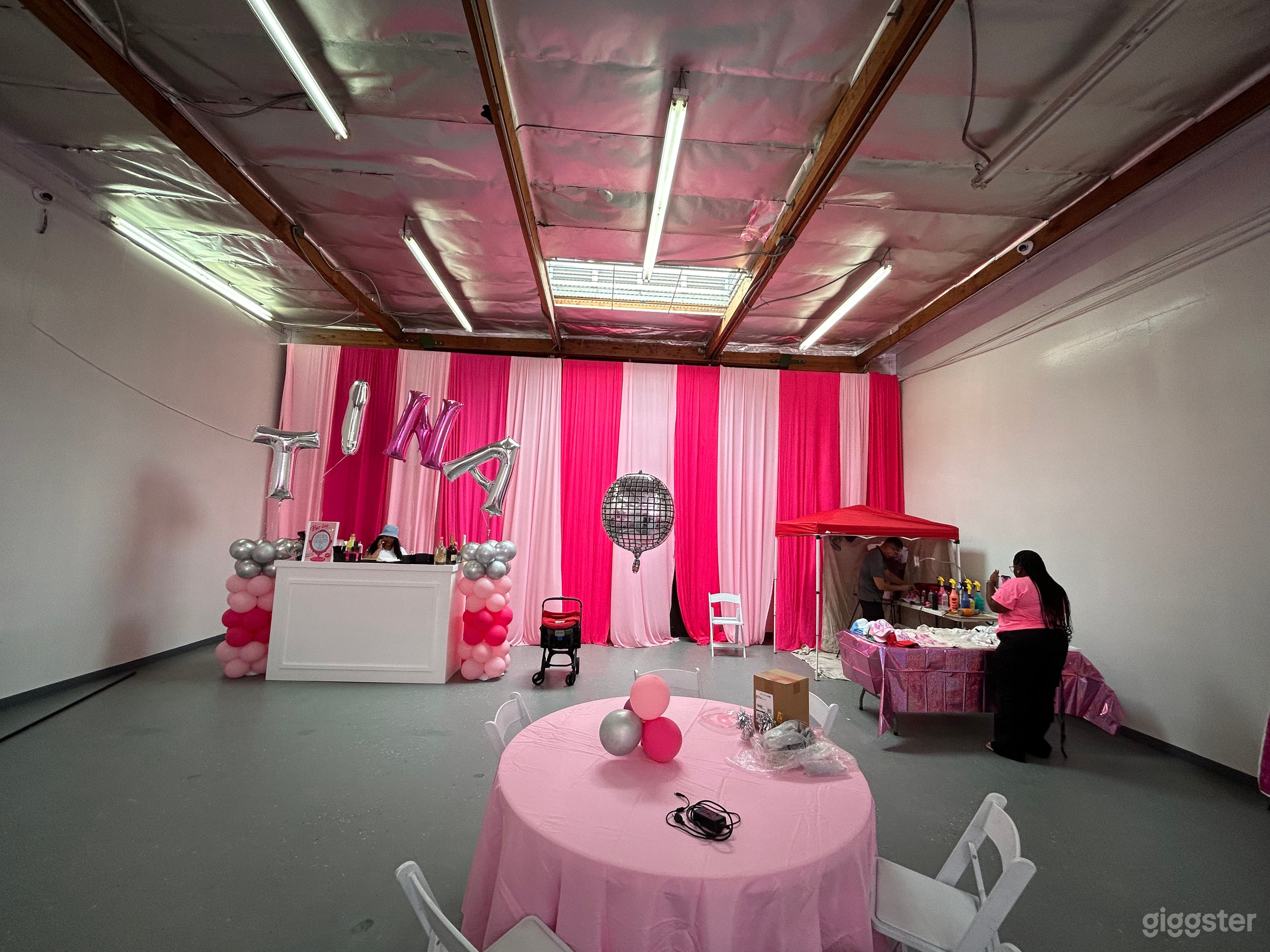 Large Venue   Photo 3