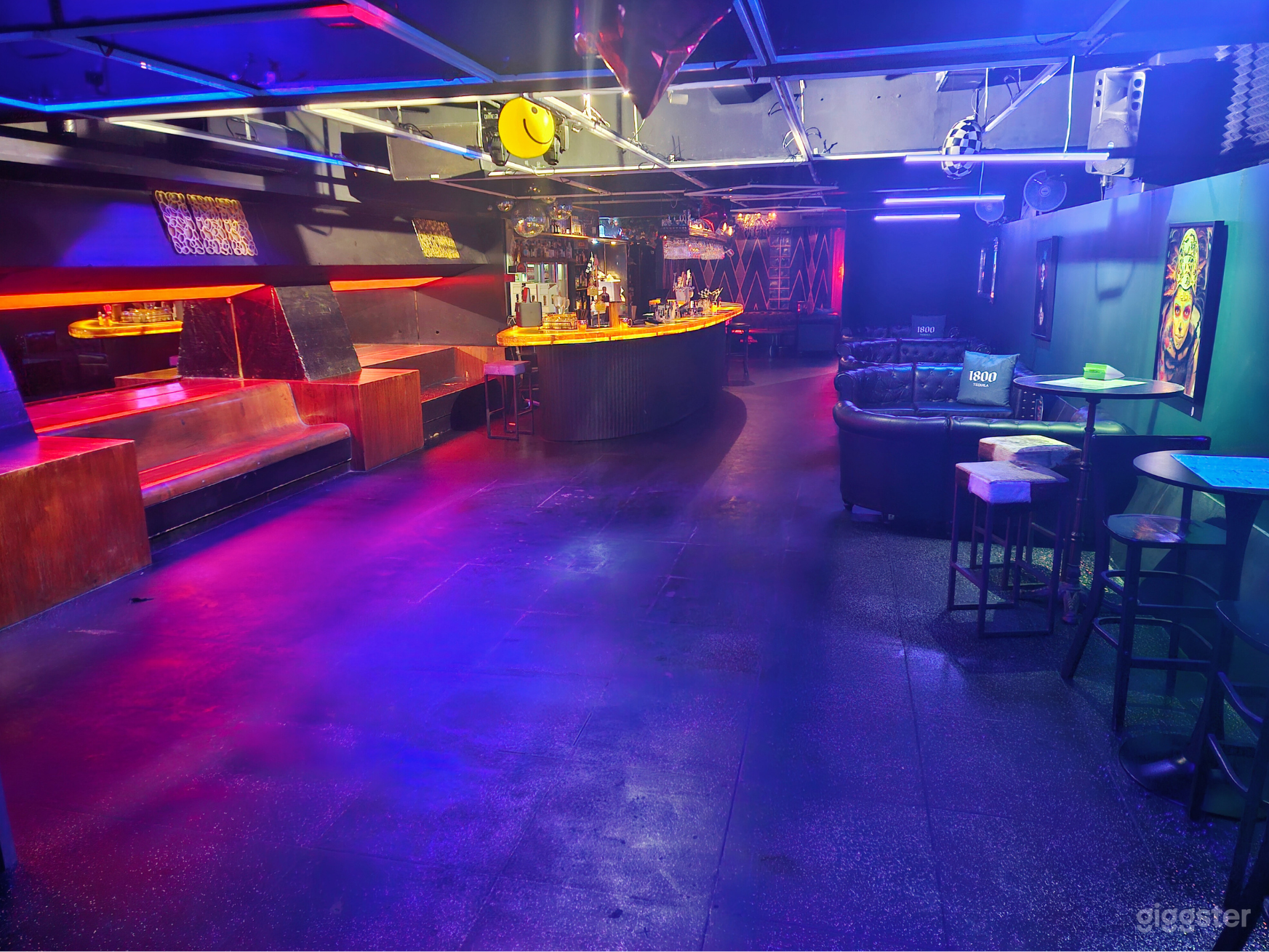 Moody Underground Bar & Nightclub with Flexible Layout Photo 2
