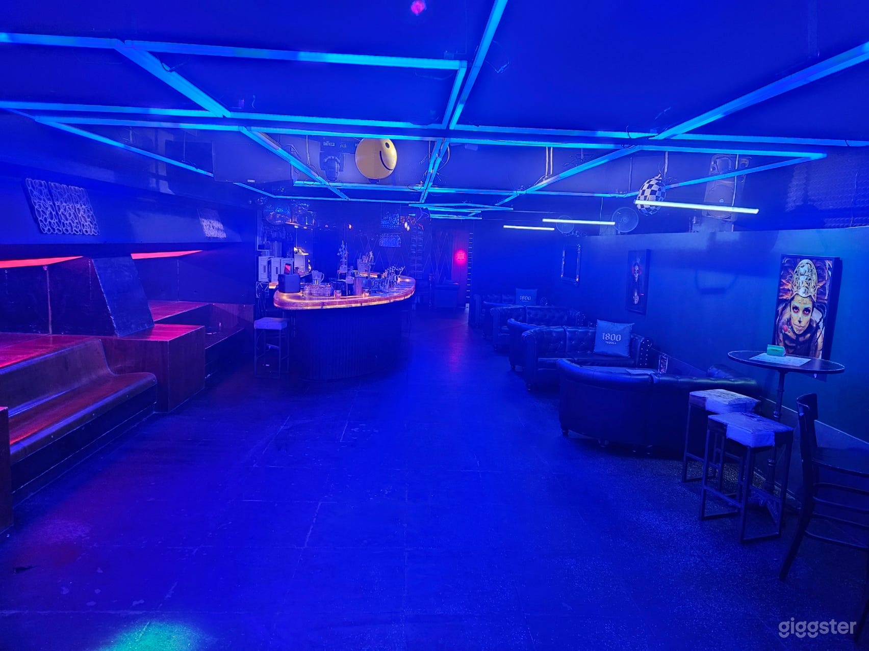 Moody Underground Bar & Nightclub with Flexible Layout Photo 3