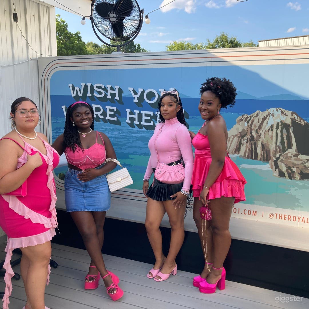 Sunset Cove in Charlotte Photo 2