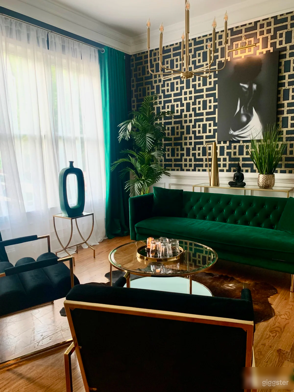 Luxury Retreat with Parlor, Stylish Bar, and Expansive Open Kitchen" Photo 3