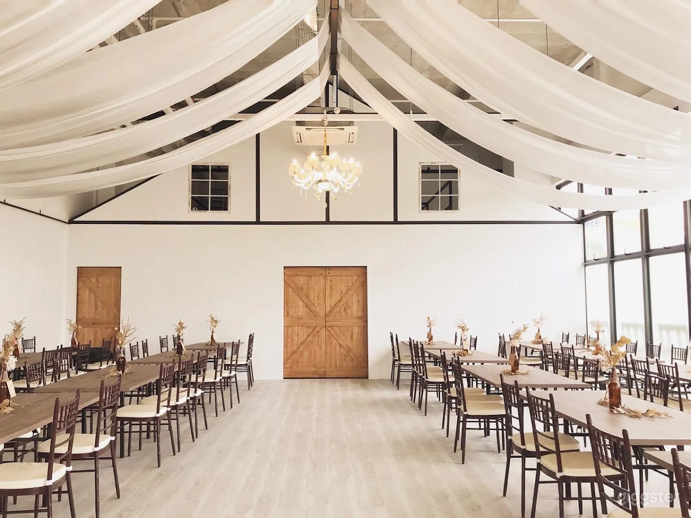 Barn-Inspired Event & Filming Space Photo 1