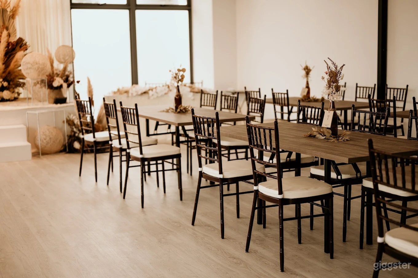 Barn-Inspired Event & Filming Space Photo 3