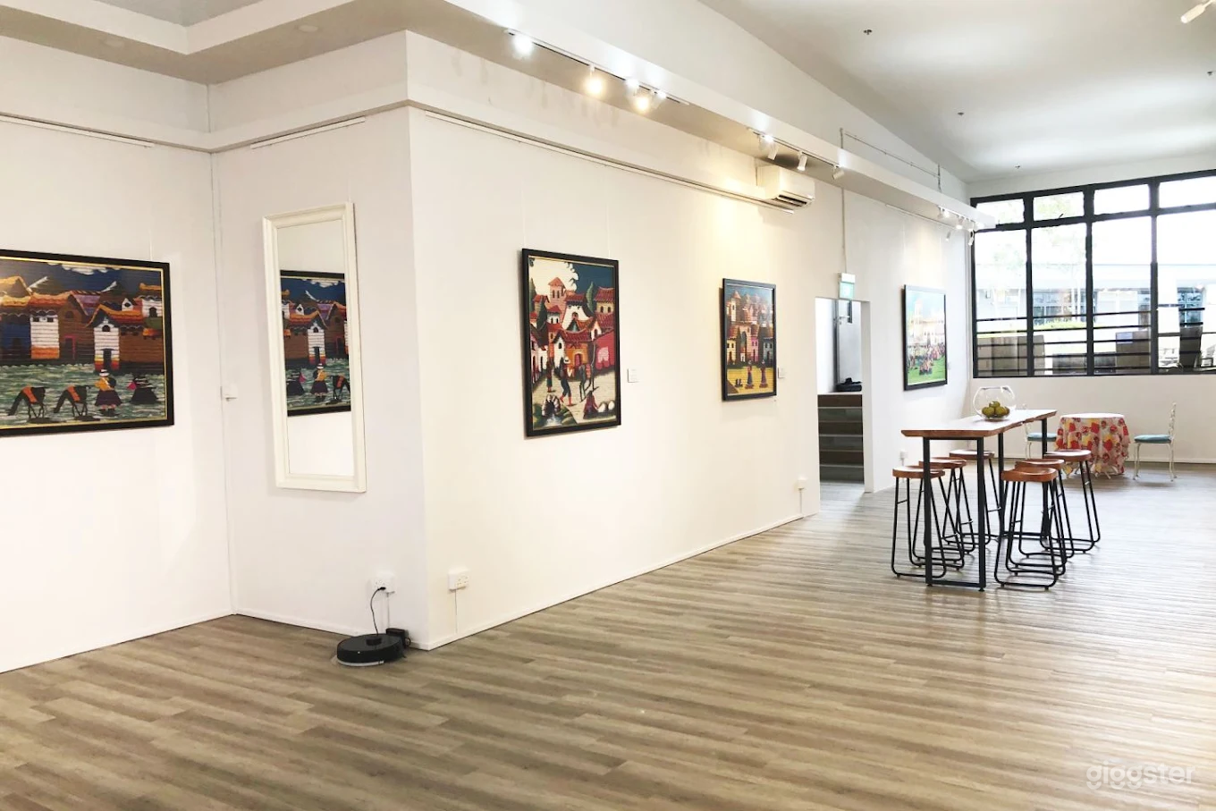 Barn-Inspired Event & Filming Space Photo 2