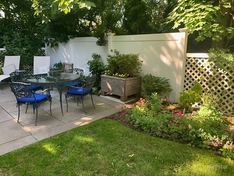  Lush Fenced Backyard 
