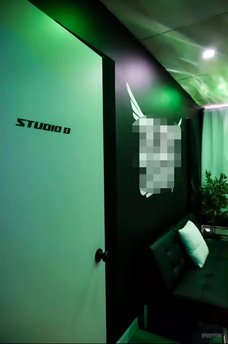  Music Recording Studio 