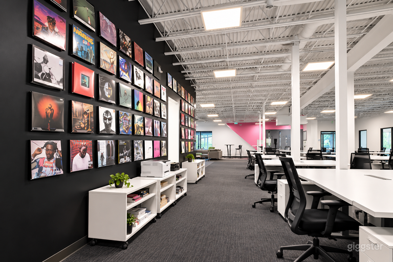  5,000 Sq Ft Boulder Office | Sauna, Lounge+Conference Rooms 