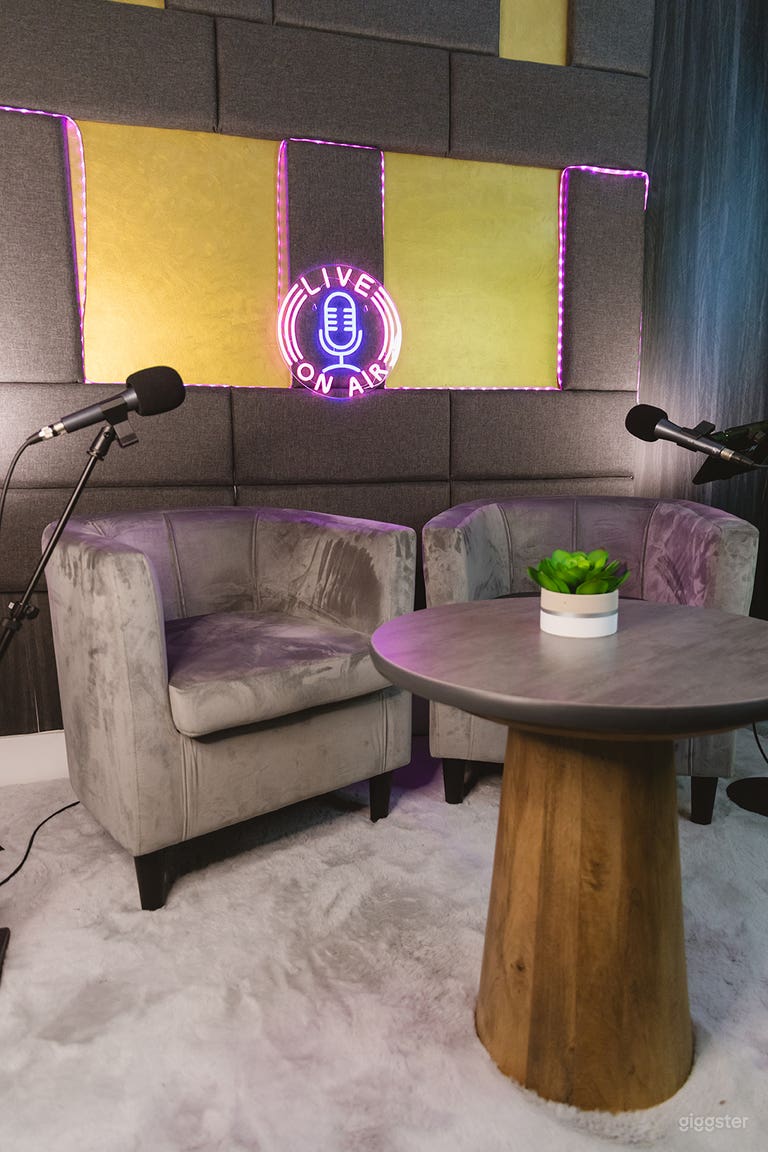  Custom-built Podcasting Station 