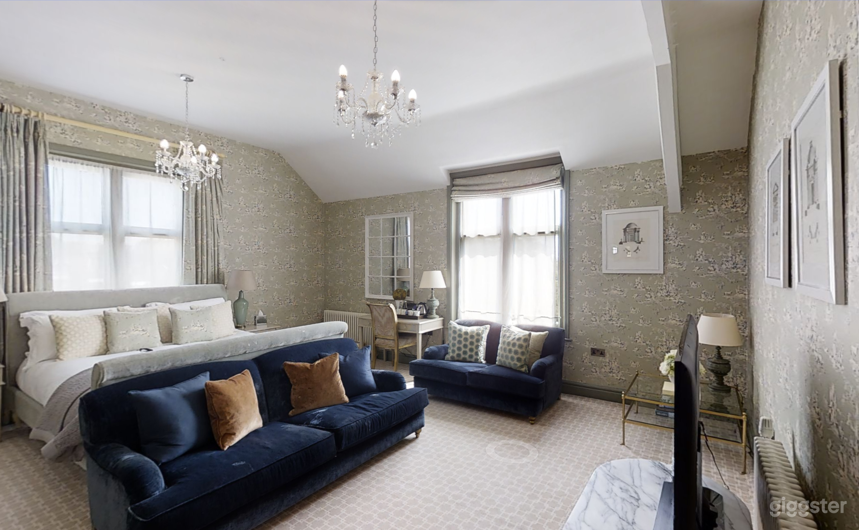 Goshawk Room Photo 4