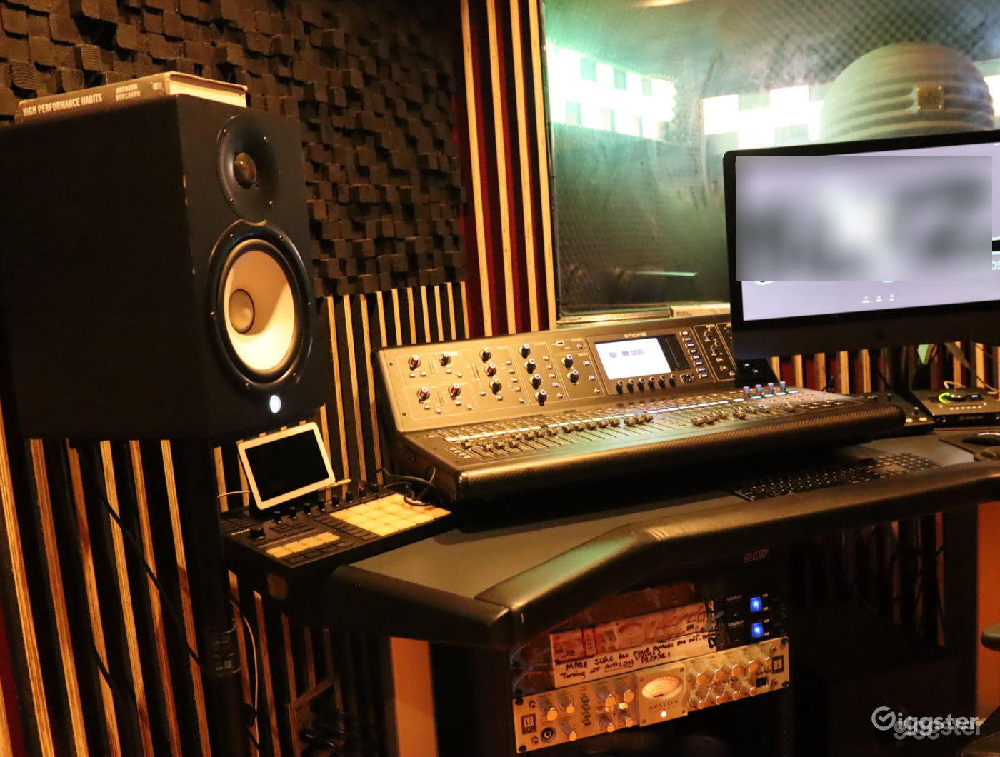 Recording Studio In Queens/Brooklyn Photo 4