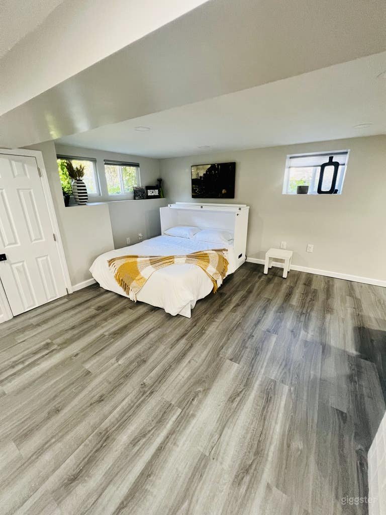  Basement Content-Film Studio 