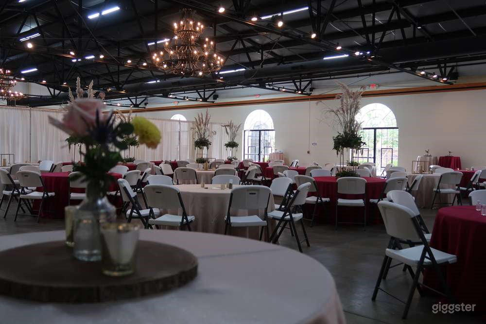 Large and Newly built venue in Louisville with VIP area Photo 2