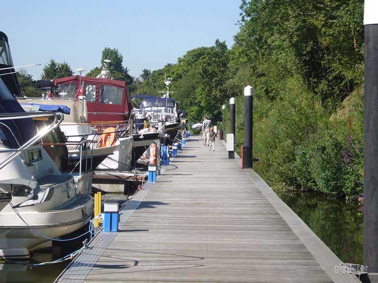  Delightful Backwater Marina 