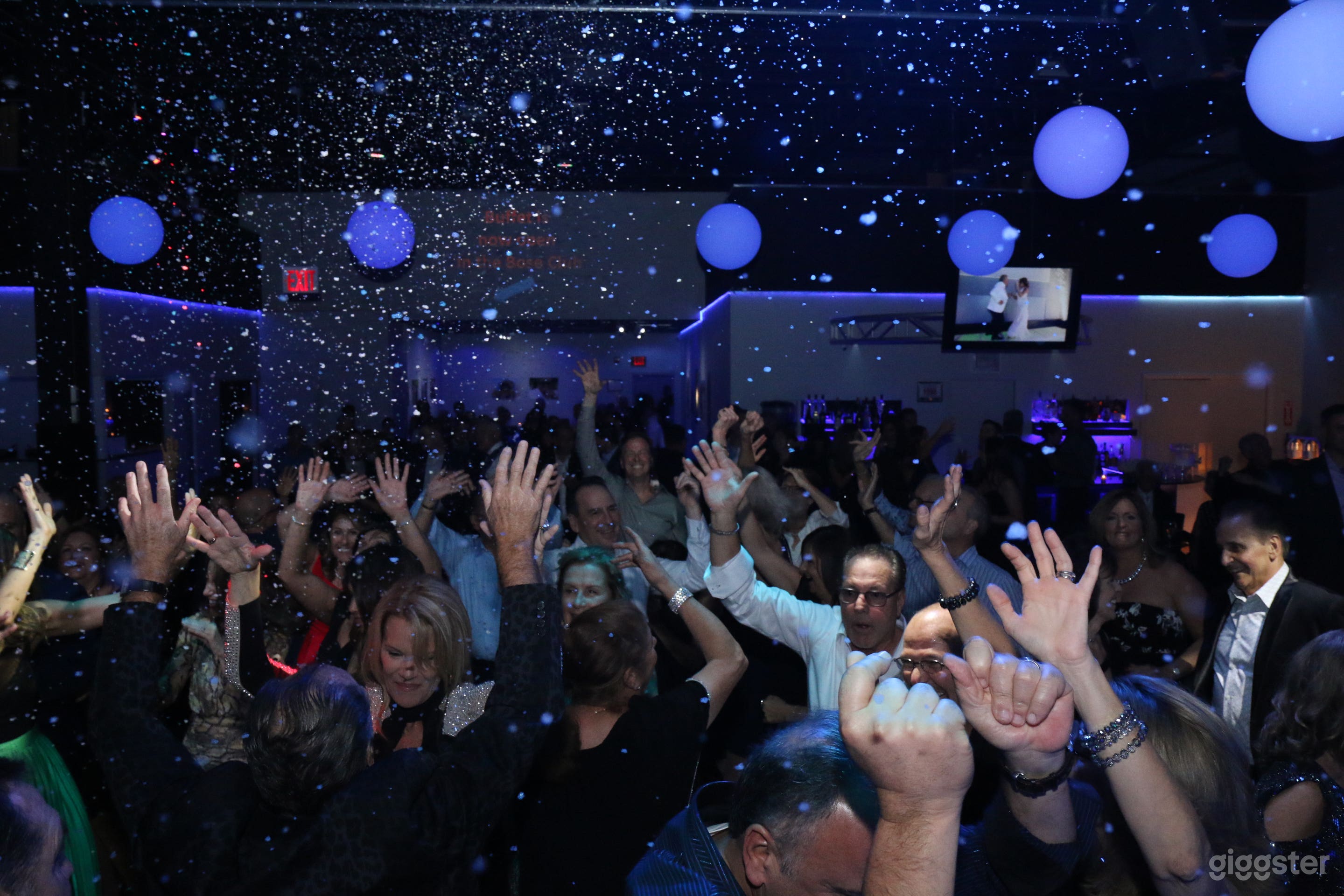 "NYC" Nightclub Style Space for Film/Photo Shoots Photo 4