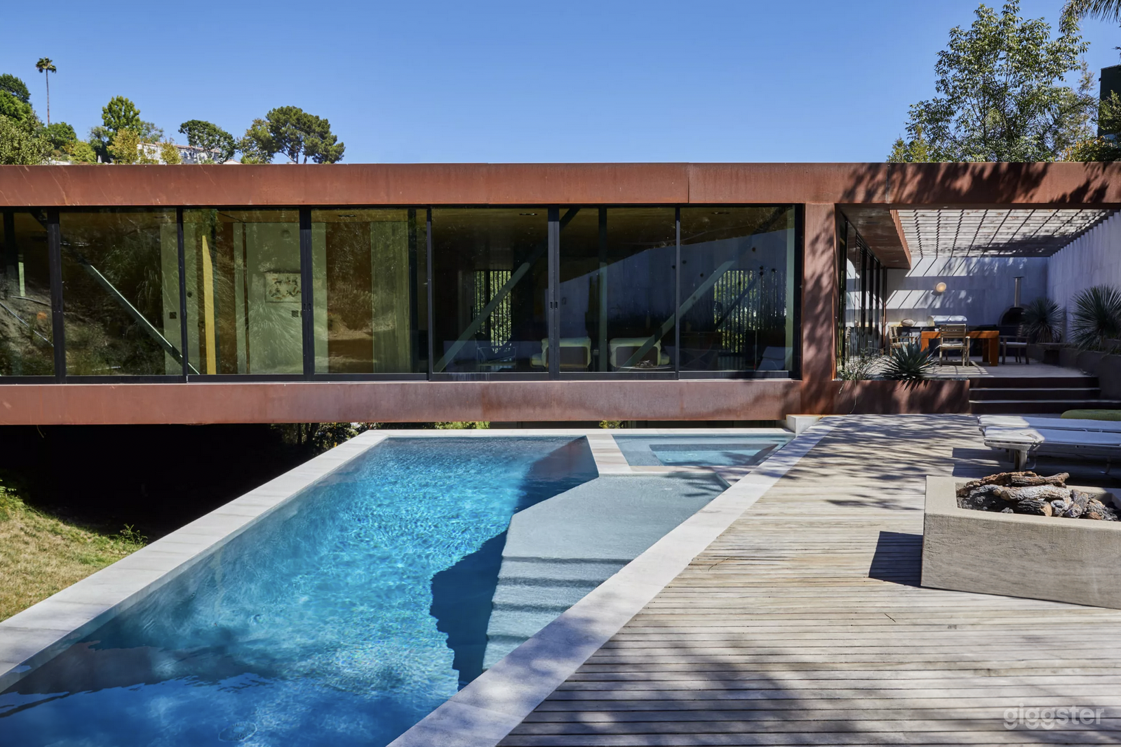 Hollywood Hills Luxury Mansion #073 Photo 3