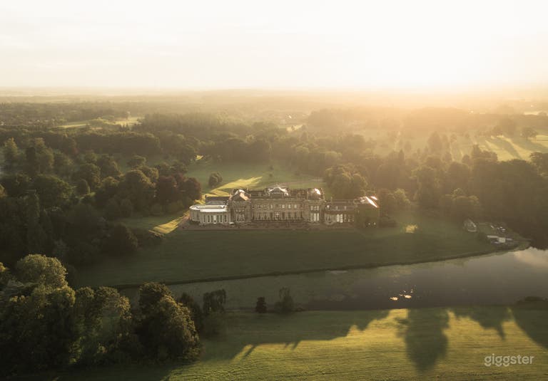  Beautiful Countryside All In One Event Venue    
