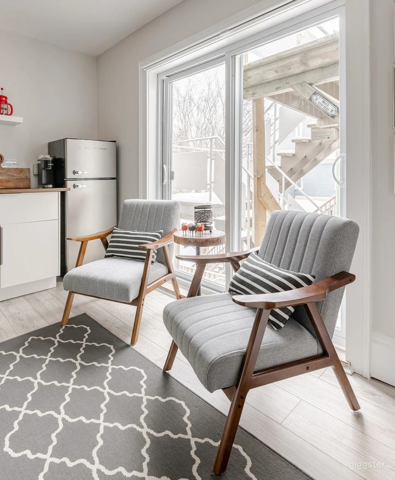  European-Style Heritage Flat with Tay Basin Views 