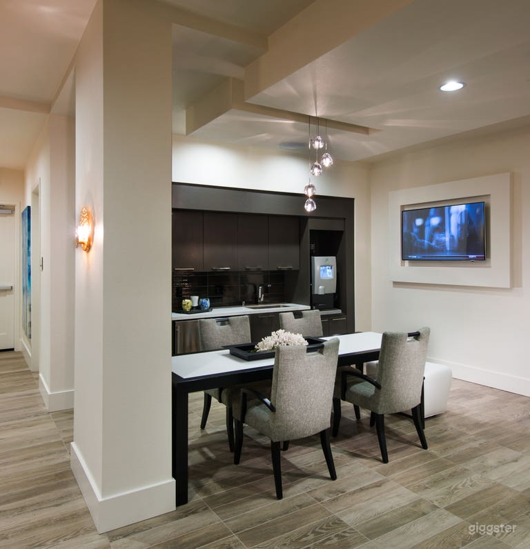  Classy Clubhouse in Huntington Beach 