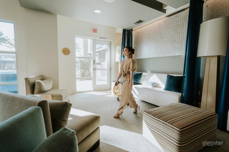  Classy Clubhouse in Huntington Beach 