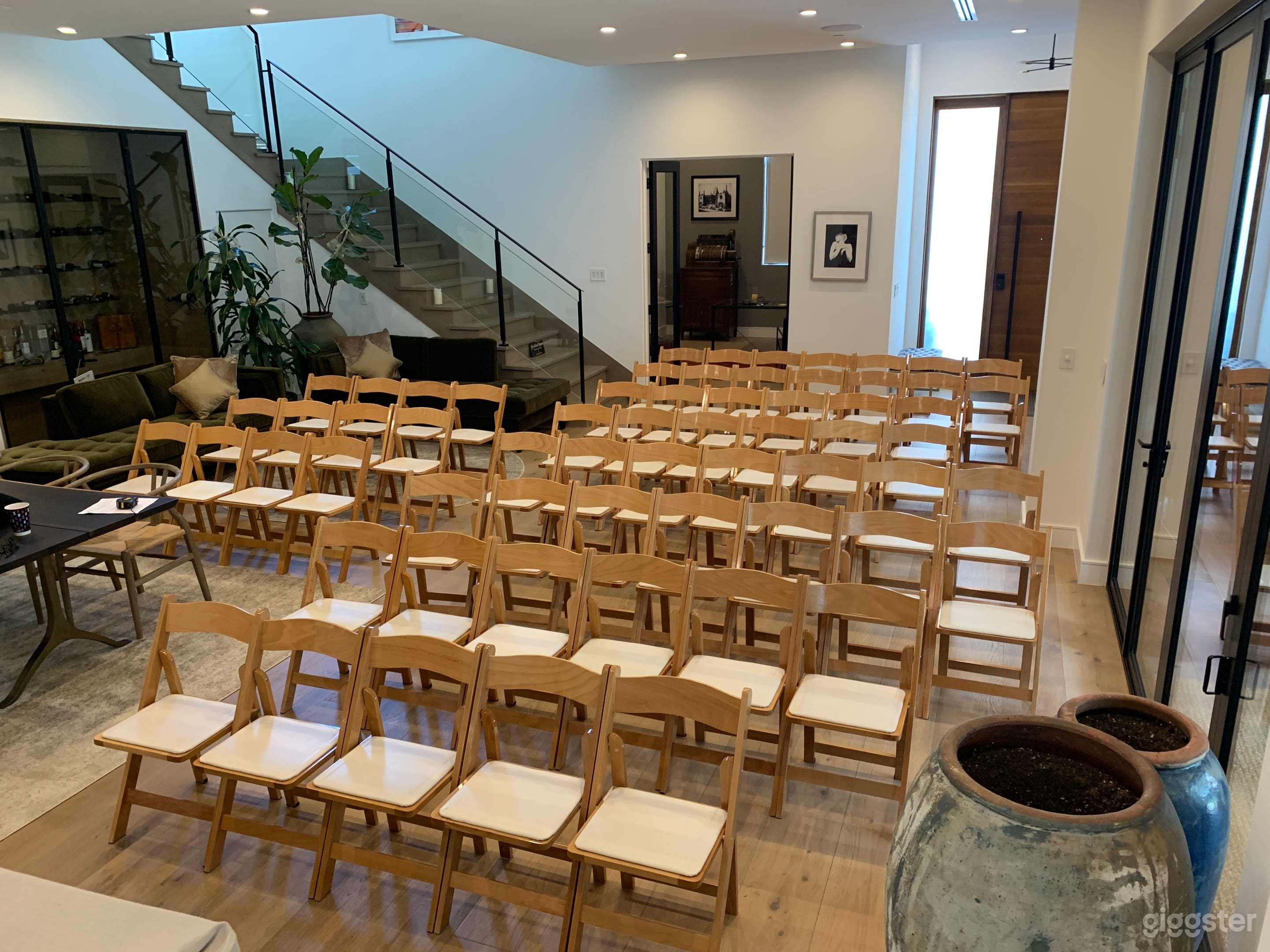 Modern Americana in Longridge Estate Photo 4