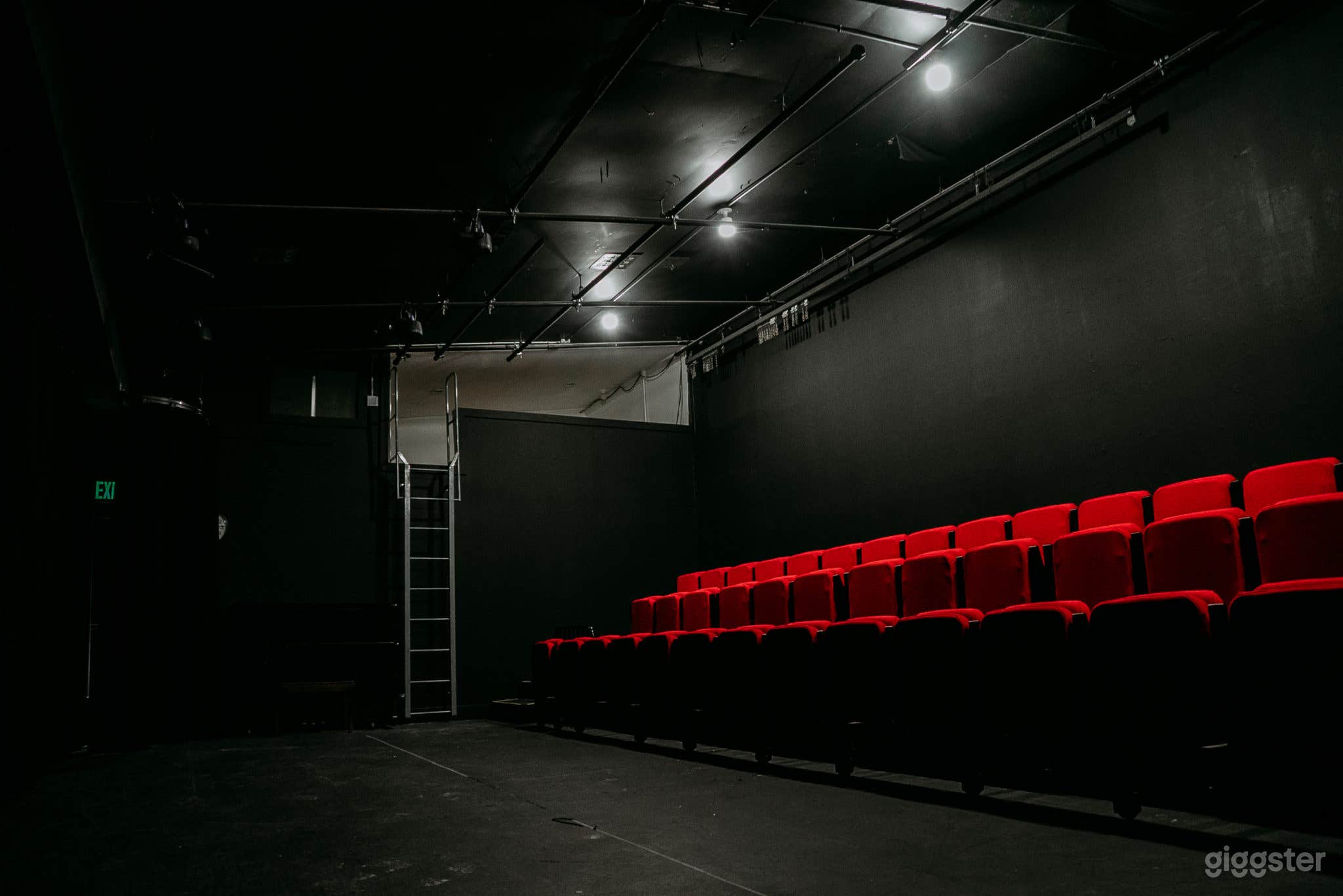Freshly renovated 49-seat Hollywood black box theater! Photo 2