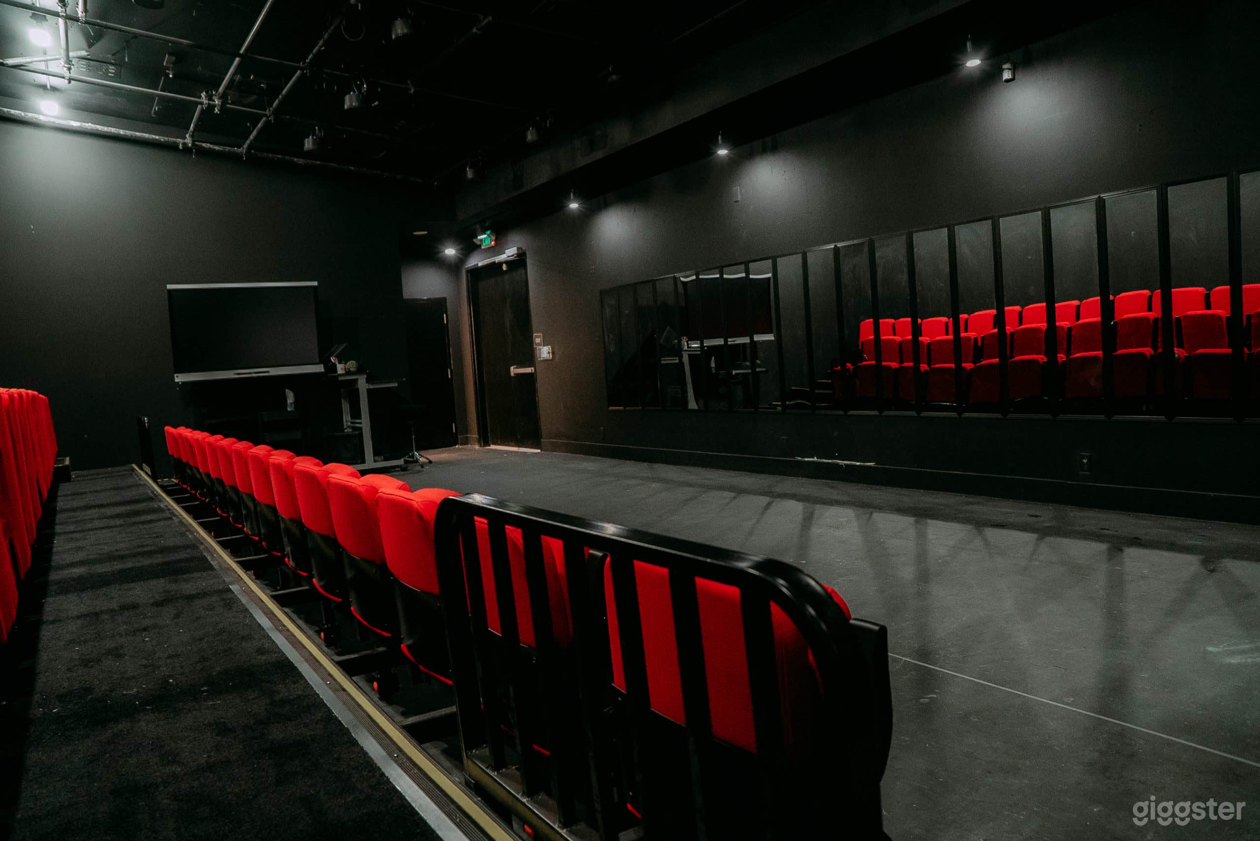 Freshly renovated 49-seat Hollywood black box theater! Photo 4
