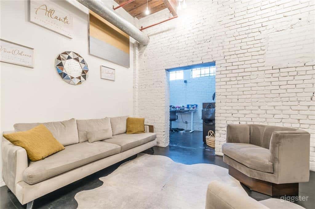 Spiral Stairs and Amazing Natural Light Photo 1