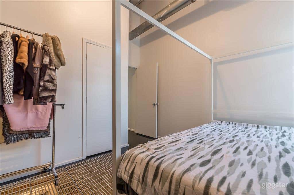 Spiral Stairs and Amazing Natural Light Photo 3