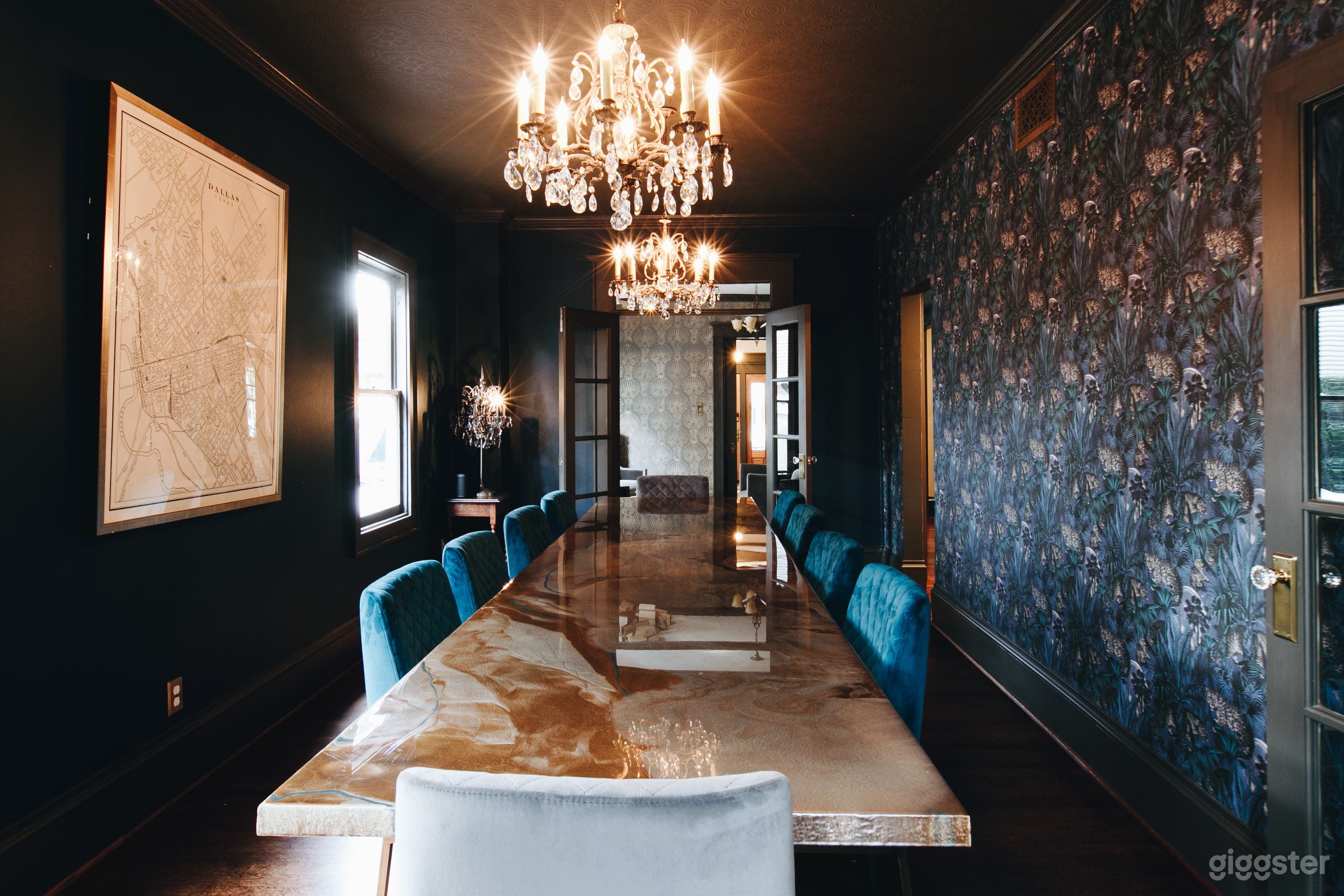 Timeless Elegant Historic Home in Dallas Photo 4