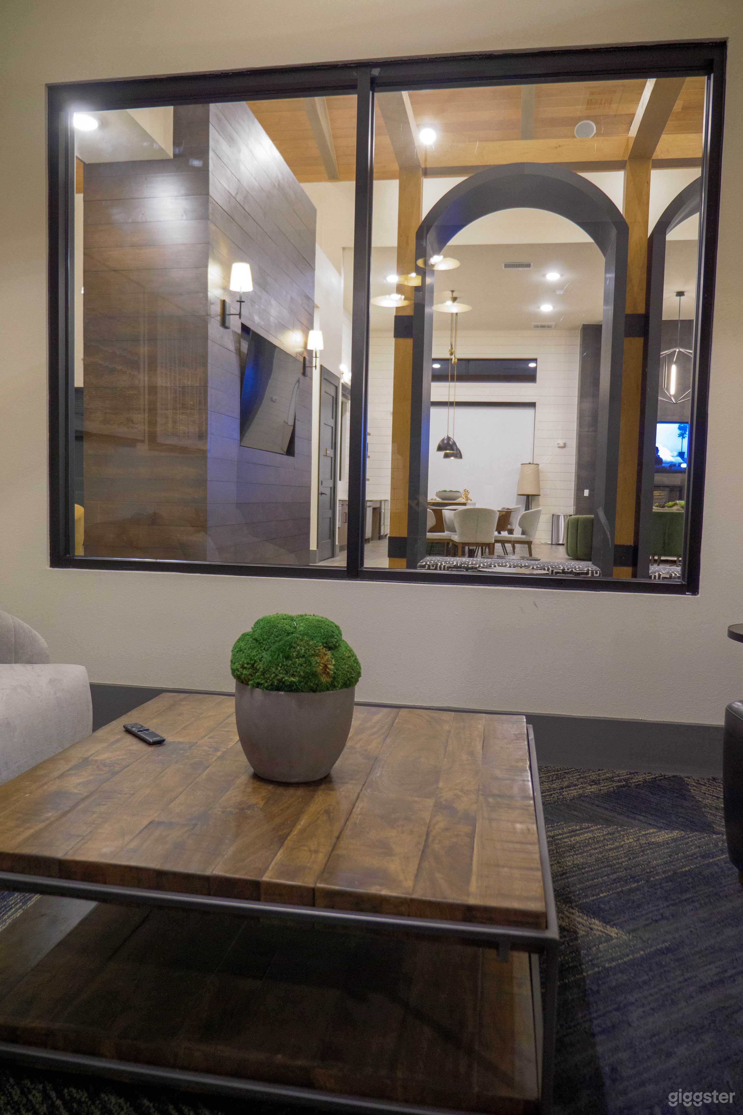 Chic Suburban Podcast Lounge Just Outside Austin Photo 1